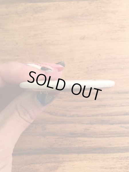 カナダのマクドナルドの80’sヴィンテージ缶バッチ