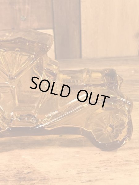 Avonのオールドカーの60〜70’sヴィンテージアフターシェービングローションボトル