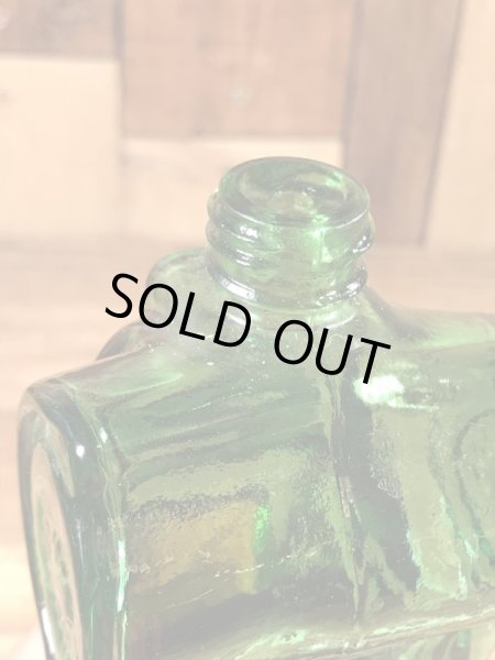 エイボンのオールドカーの60〜70年代ビンテージ香水瓶