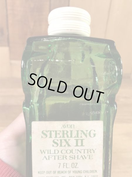 エイボンのオールドカーの60〜70年代ビンテージ香水瓶