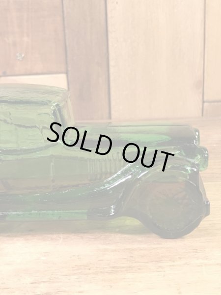 エイボンのオールドカーの60〜70年代ビンテージ香水瓶