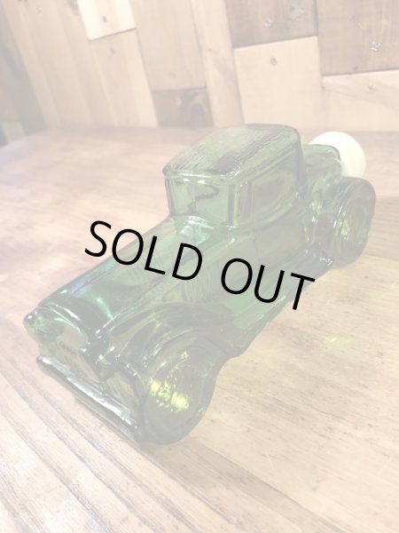 エイボンのオールドカーの60〜70年代ビンテージ香水瓶