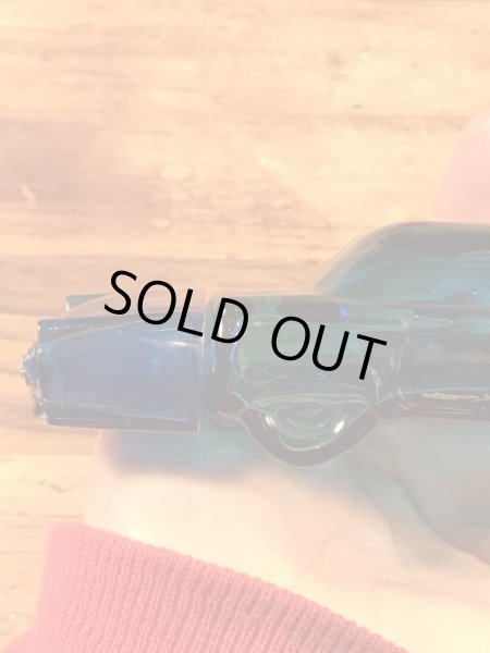 エイボンのオールドカーの60〜70年代ビンテージ香水瓶