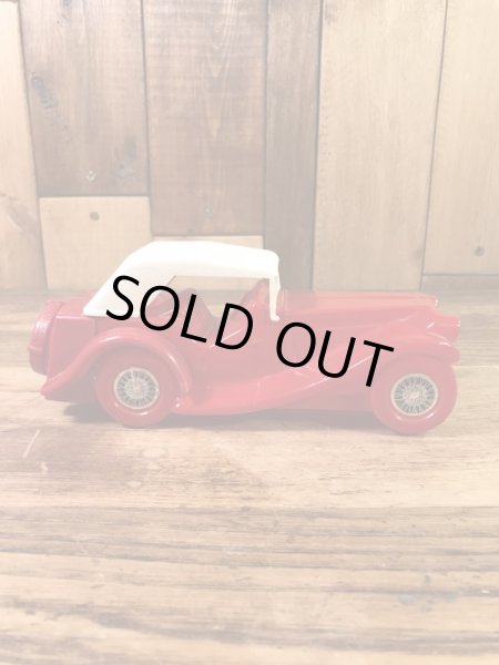 Avonのオールドカーの60〜70’sヴィンテージアフターシェービングローションボトル