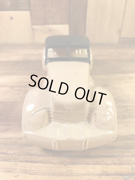 Avonのオールドカーの60〜70’sヴィンテージアフターシェービングローションボトル