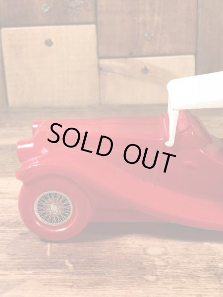 エイボンのオールドカーの60〜70年代ビンテージ香水瓶