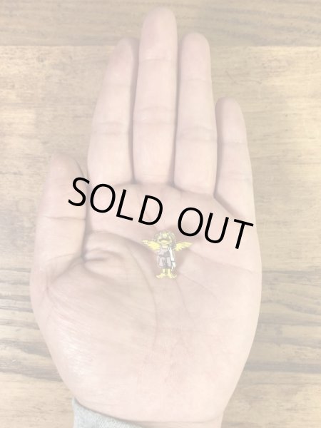 マクドナルドのバーディーの80年代ビンテージピンバッジ