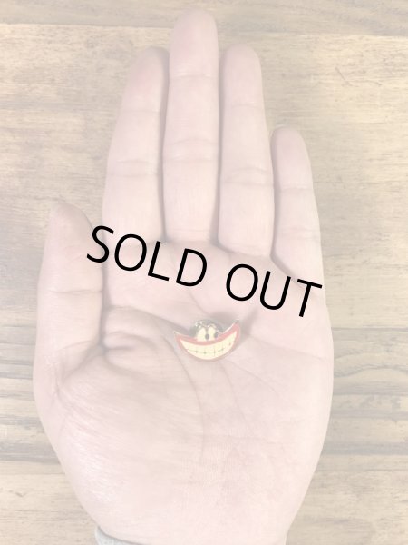 マクドナルドのスマイルの90年代〜ビンテージピンバッジ