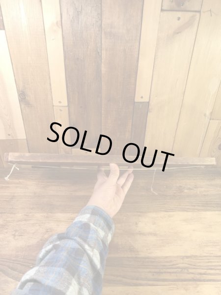 アイスクリーム屋のアンティークの木製看板