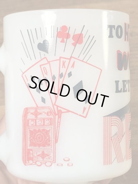 フェデラル社製のRenoの70’sヴィンテージミルクガラスマグ