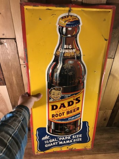 画像3: Big Junior “Dad's Root Beer” Tin Sign　ダッツ　ビンテージ　看板　ルートビア　40年代