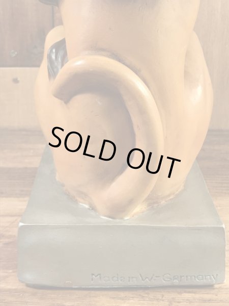 企業キャラクターのレーベンブロイの70’sヴィンテージディスプレイドール