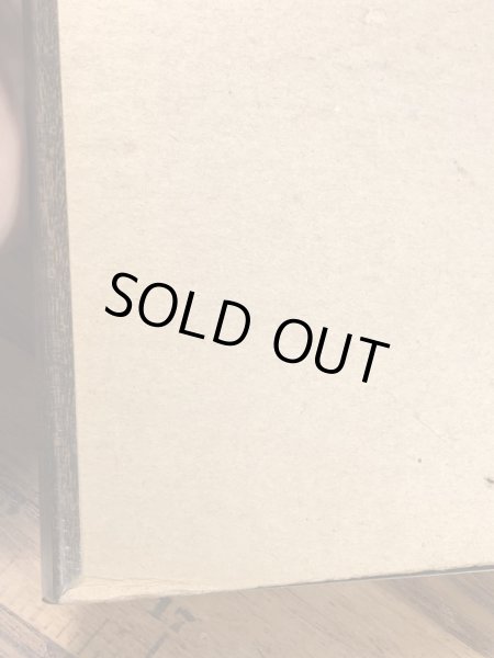 ビッグアイズの女の子の60’sヴィンテージアート