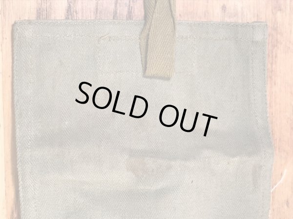 アメリカンレッドクロスのヘリンボーン生地の40’sヴィンテージ裁縫セット