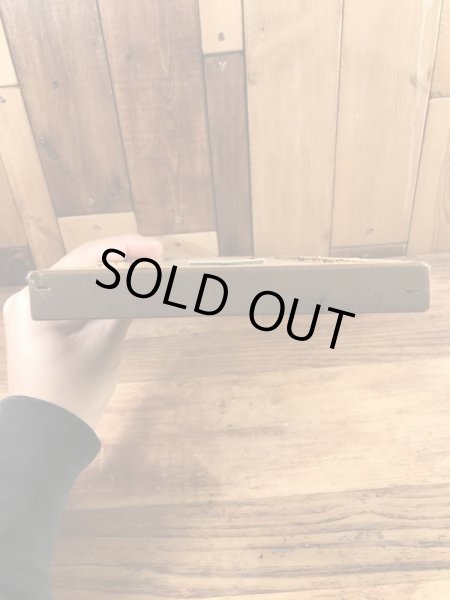 木製の額縁にクラフトチーズの広告が入った40’sヴィンテージ壁掛け