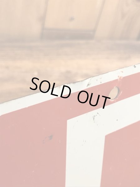 Soldと書かれた両面プリントの70’s〜ヴィンテージストアサイン