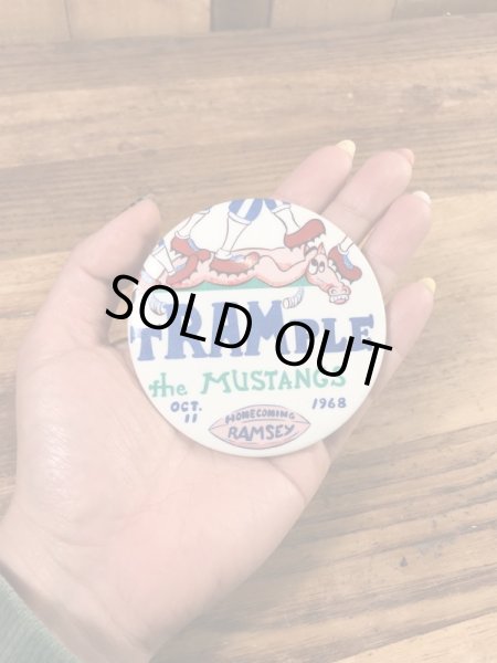 アメリカのハイスクール物の60’sヴィンテージ缶バッチ