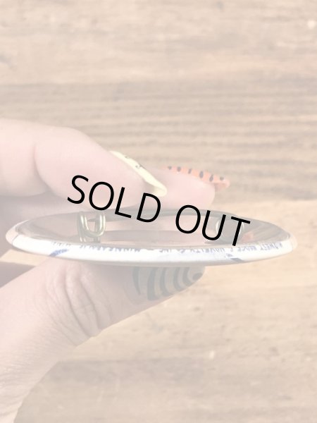 Macalester Colleggのイベント物の70’sヴィンテージ缶バッチ