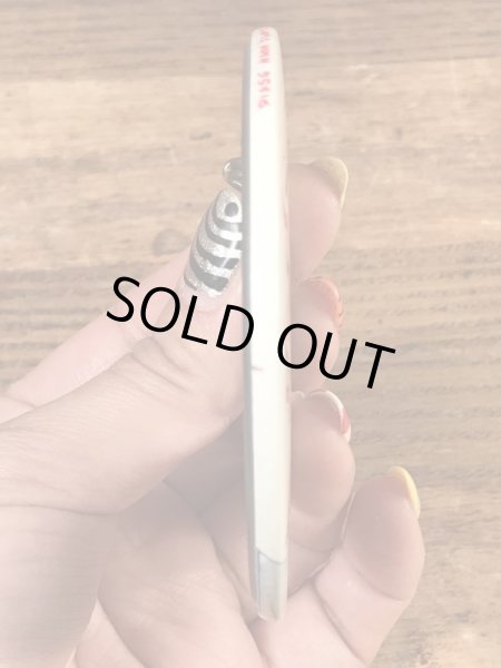 ハイスクール物のフットボールイベントの60年代ビンテージ缶バッジ