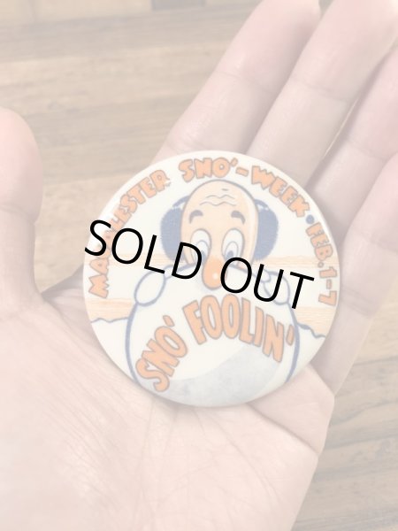 Macalester Colleggのイベント物の70’sヴィンテージ缶バッチ