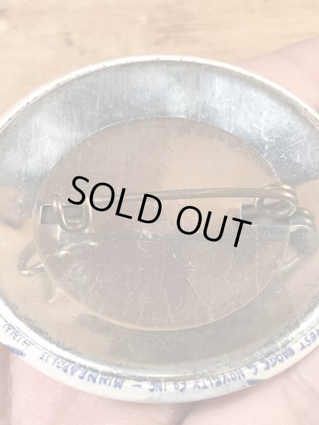 Macalester Colleggのイベント物の70’sヴィンテージ缶バッチ