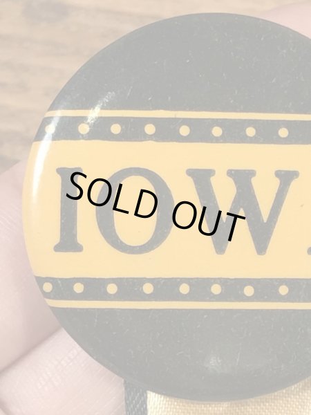 カレッジ物のフットボール大会の50〜60年代ビンテージ缶バッジ