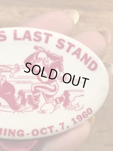 カレッジ物のフットボールイベントの60’sヴィンテージ缶バッチ