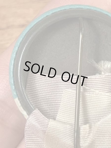 ユニバーシティ物のフットボール大会の40年代ビンテージ缶バッジ