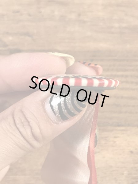 カレッジ物のフットボール大会の40’sヴィンテージ缶バッチ