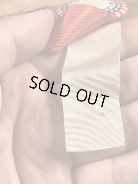 カレッジ物のフットボール大会の40年代ビンテージ缶バッジ