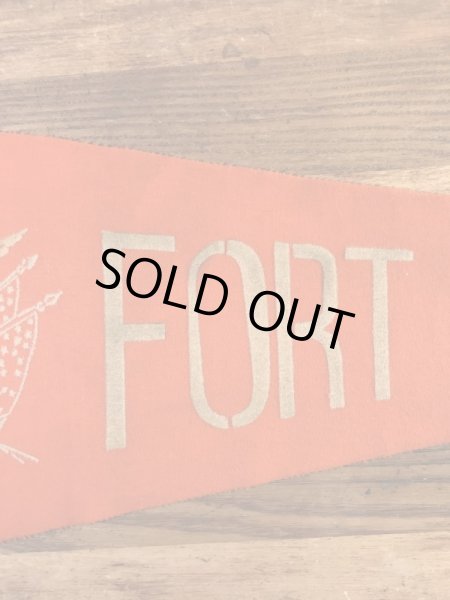 USアーミーのカラーフロッキーの40〜50年代ビンテージペナント