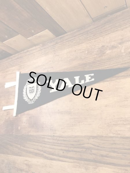 Yale大学のカレッジ物の50〜60’sヴィンテージフェルトペナント