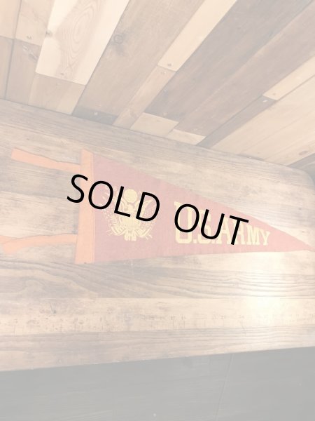 USアーミーのフェルト製の40〜50年代ビンテージペナント