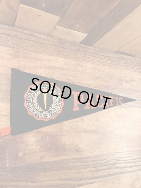 カリフォルニアパシフィック大学のカレッジ物の50〜60年代ビンテージペナント