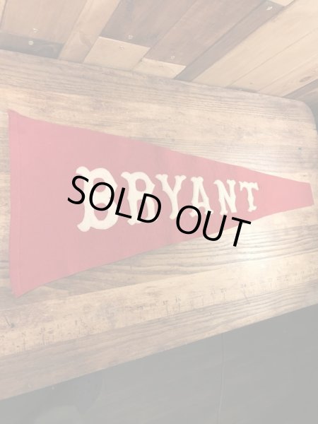 ブライアント大学のユニバーシティ物の30〜40年代ビンテージペナント