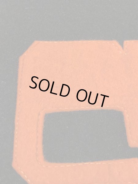 ユニバーシティ物のフェルト製の30〜40年代ビンテージペナント