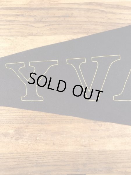 USネイビーのユニバーシティ物の30〜40年代ビンテージペナント