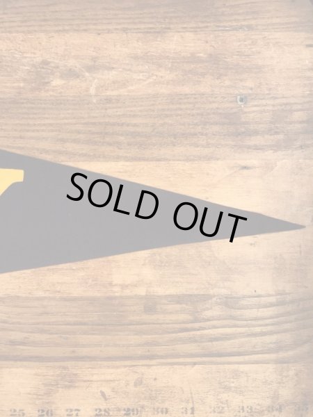 US Navyのユニバーシティ物の30〜40'sヴィンテージフェルトペナント