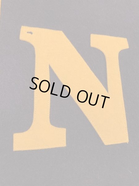 US Navyのユニバーシティ物の30〜40'sヴィンテージフェルトペナント