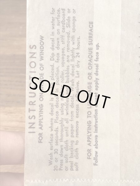 Baxter Lane社製のUSネイビーの60年代ビンテージ水張りステッカー