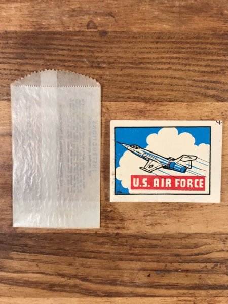 Baxter Lane社製のUSエアフォースの60年代ビンテージ水張りステッカー