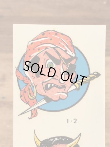 Impko社製のパイレーツ＆デビルの60年代ビンテージ水張りステッカー