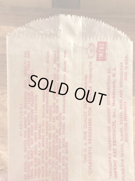 Impko社製の8ボールバグの60年代ビンテージ水張りステッカー