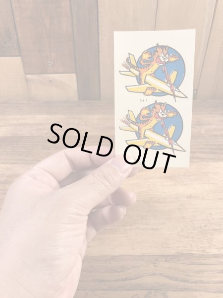 Impko社製のLightning Catの60’sヴィンテージウォータースライドデカール