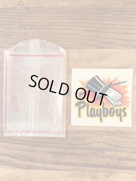 Impko社製のプレイボーイズの60年代ビンテージ水張りステッカー