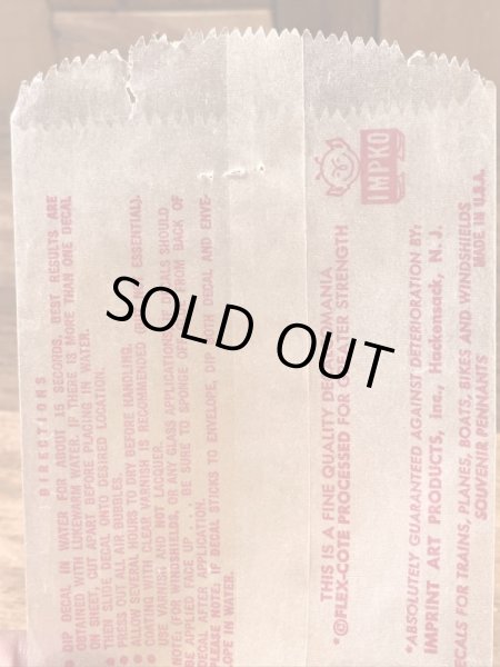 Impko社製のハゲタカの60年代ビンテージ水張りステッカー