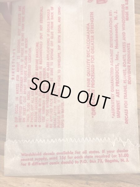 Impko社製のフロムアウタースペースの60年代ビンテージ水張りステッカー