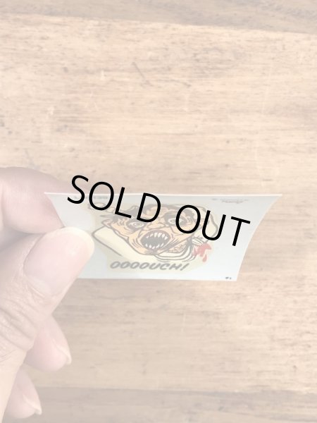 Monte社製のアアアアウチの50年代ビンテージ水張りステッカー