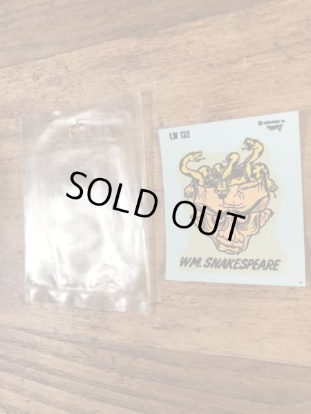 Monte社製のWMシェイクスピアの50年代ビンテージ水張りステッカー