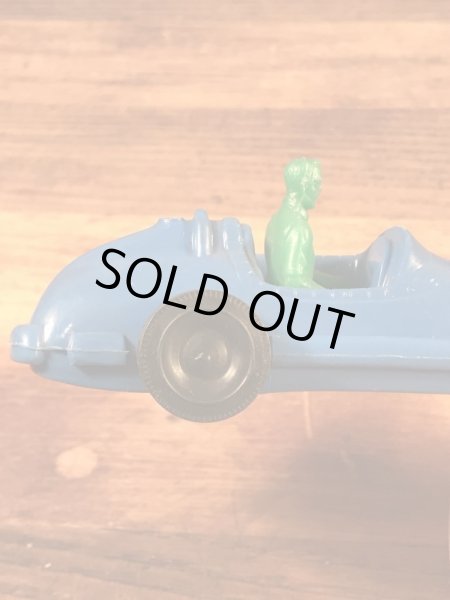 スピードレーサーのプラスチック製の50〜60年代ビンテージカートイ